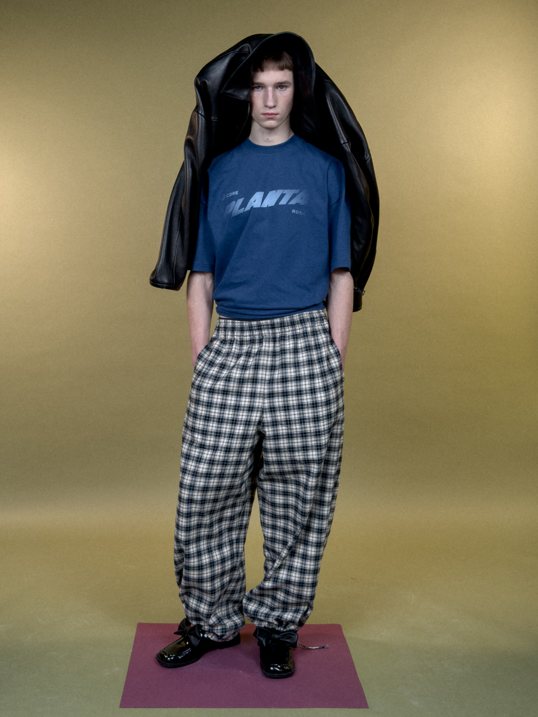 CORE T-SHIRT