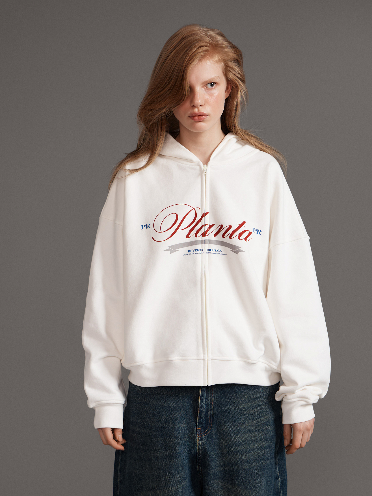 ETERNORA ZIP HOODIE